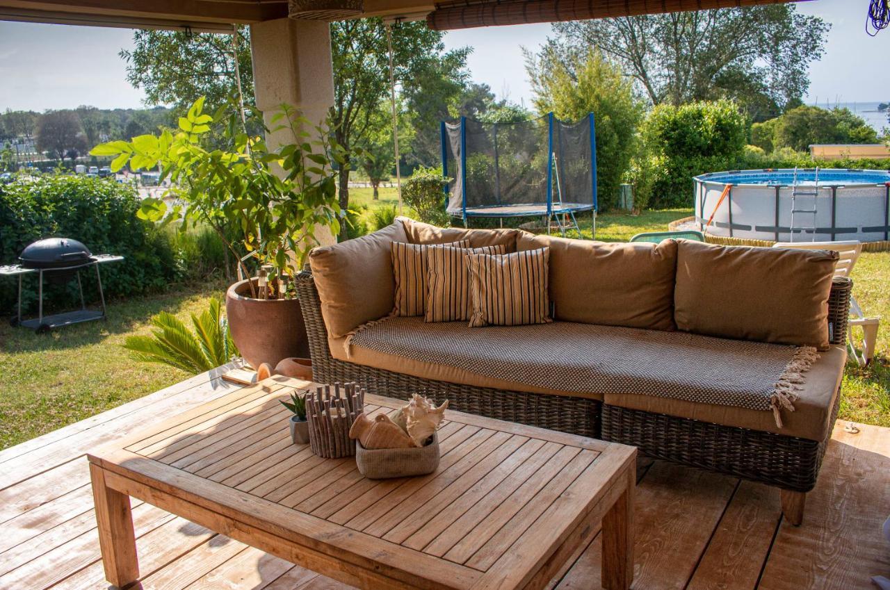 Stone House Chiara Seaview Apartment Funtana Bagian luar foto