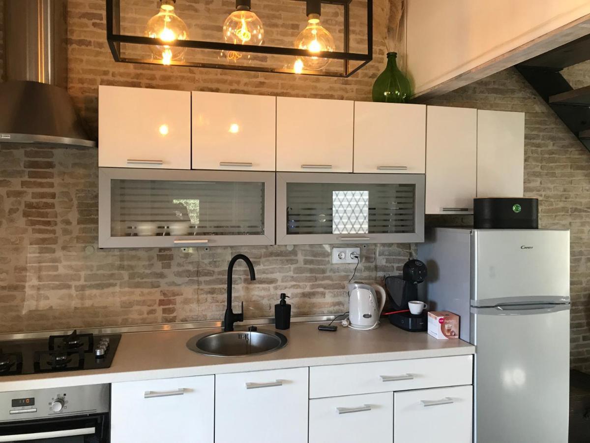 Stone House Chiara Seaview Apartment Funtana Bagian luar foto